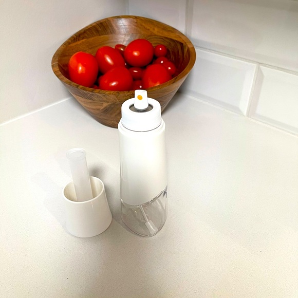 The Pampered Chef Other - NIB Pampered Chef Kitchen Spritzer